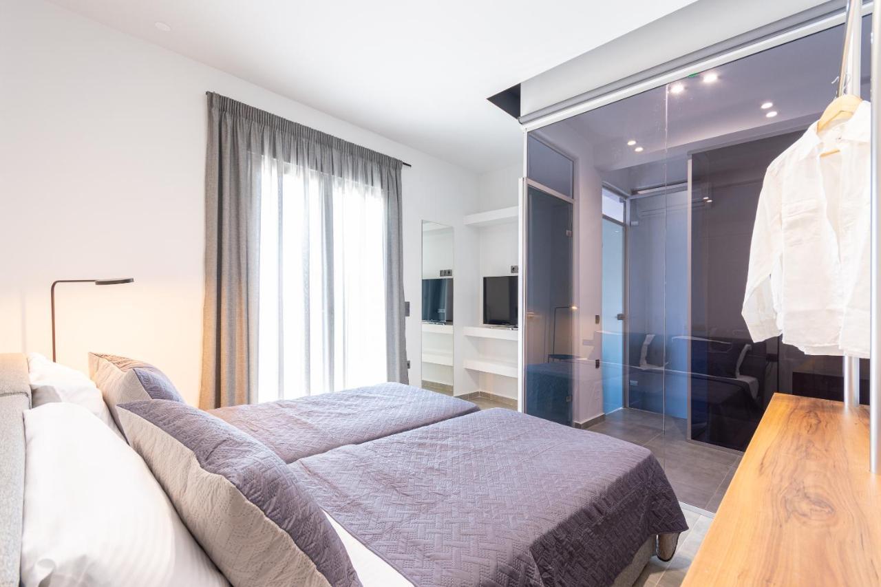 Queen's Gem Luxury - Heated Jacuzzi & Pool Villa *