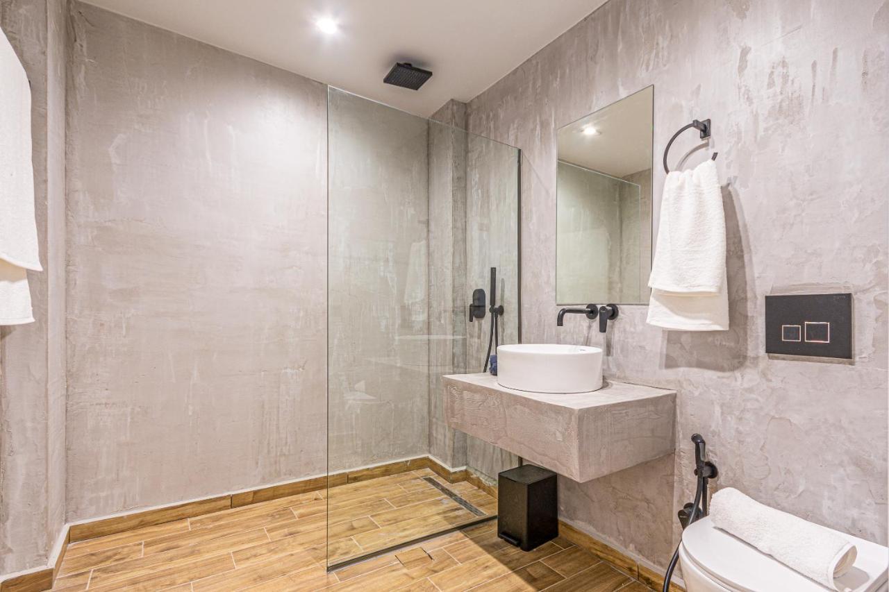 Queen's Gem Luxury - Heated Jacuzzi & Pool *