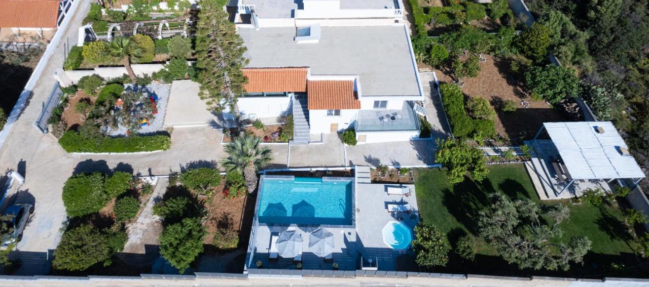 Villa Queen's Gem Luxury - Heated Jacuzzi & Pool Hersonissos (Crete)